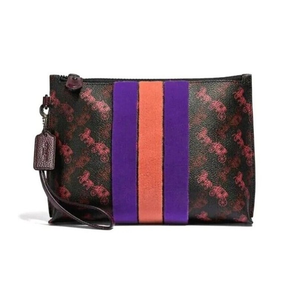 💥HP💥 RARE COACH 86113 Charlie Pouch Horse Carriage Wristlet With Varsity $175 - Picture 1 of 3